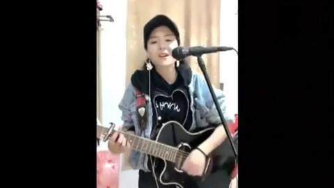 花姐嶄露鋒芒，最新歌曲引領(lǐng)音樂(lè)潮流，成為璀璨新星