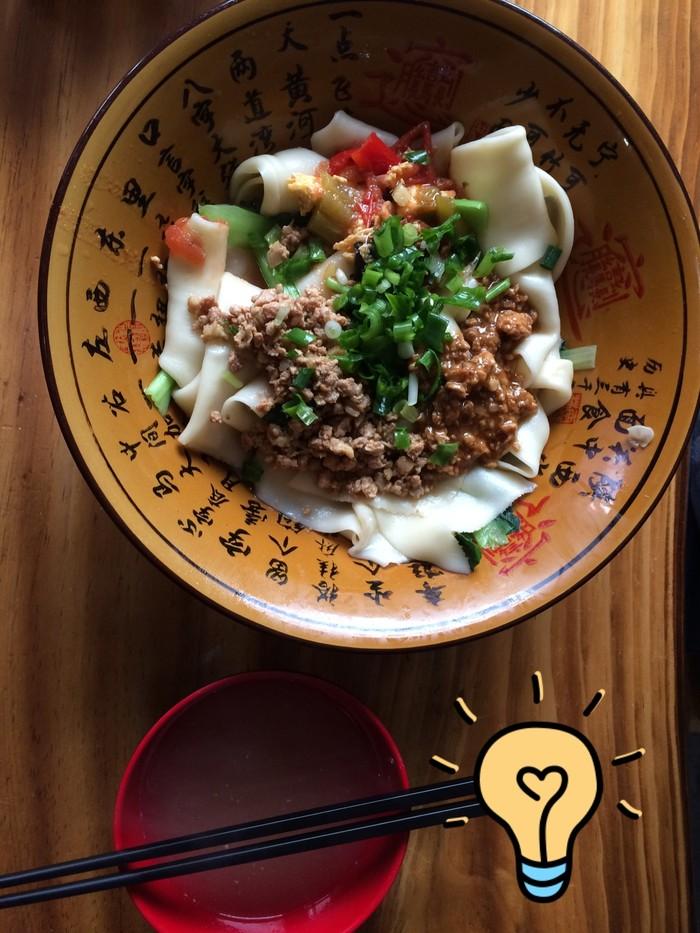 最新外賣(mài)品種與美食之旅，自然美景下的味覺(jué)冒險(xiǎn)