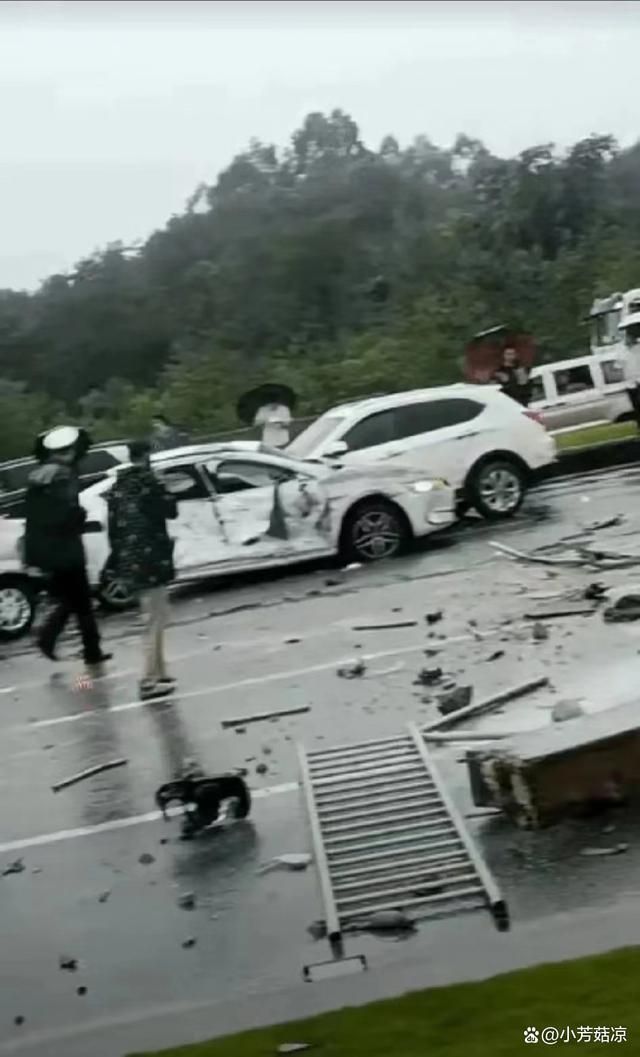 成都車禍最新消息及應(yīng)對(duì)與學(xué)習(xí)指南，初學(xué)者與進(jìn)階用戶的必備指南